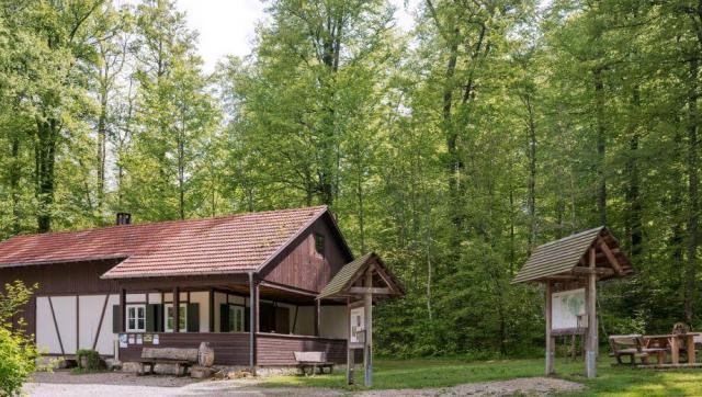 FriedWald Münsingen bei Tübingen – Preise, Karte & Anfahrt